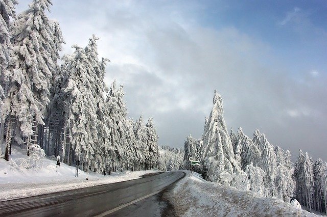 5 Winter Driving Tips to Make You a Safer Driver